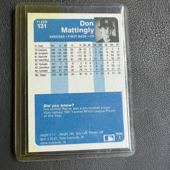 1984 Fleer Don Mattingly RC #131 New York Yankees NrMint + - Picture 2 of 2